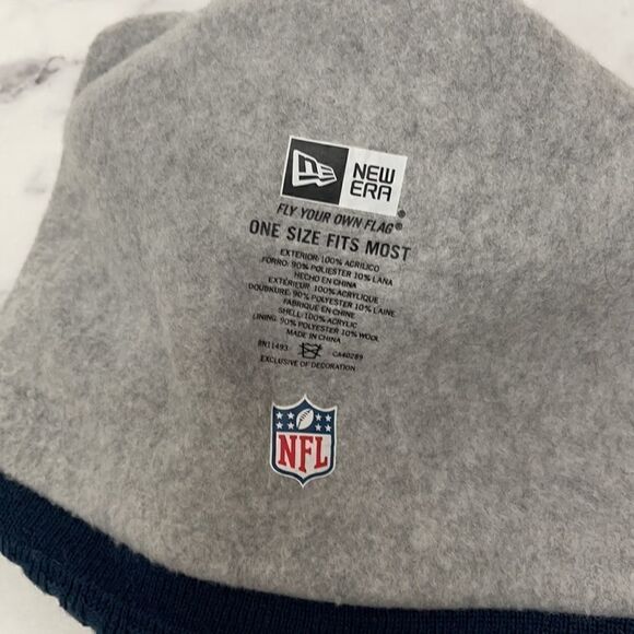 NFL Seattle Seahawks Pom Winter Hat Beanie - Picture 4 of 4